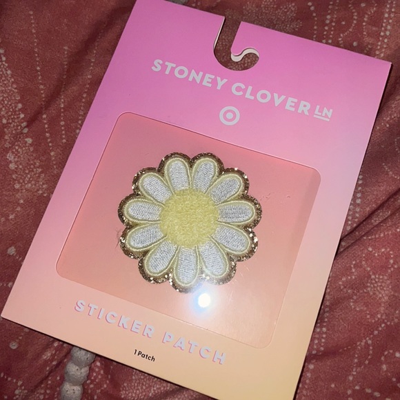 Stony clover lane - Daisy flower patch! - Picture 1 of 1